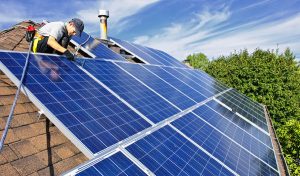 Service d'installation de photovoltaïque et tuiles photovoltaïques à Noailles
